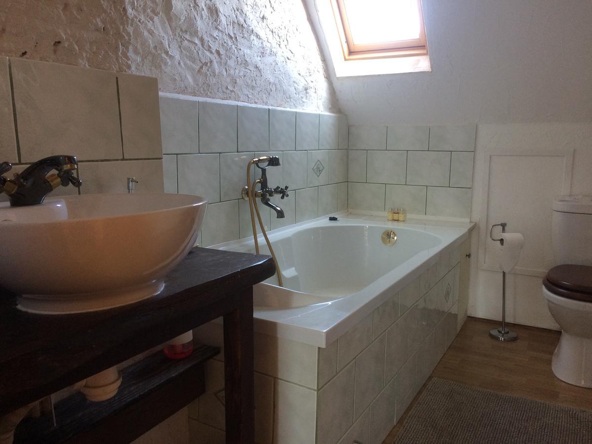 Les Hauts Paturages Bed and Breakfast Ossun-ez-Angles Esterno foto