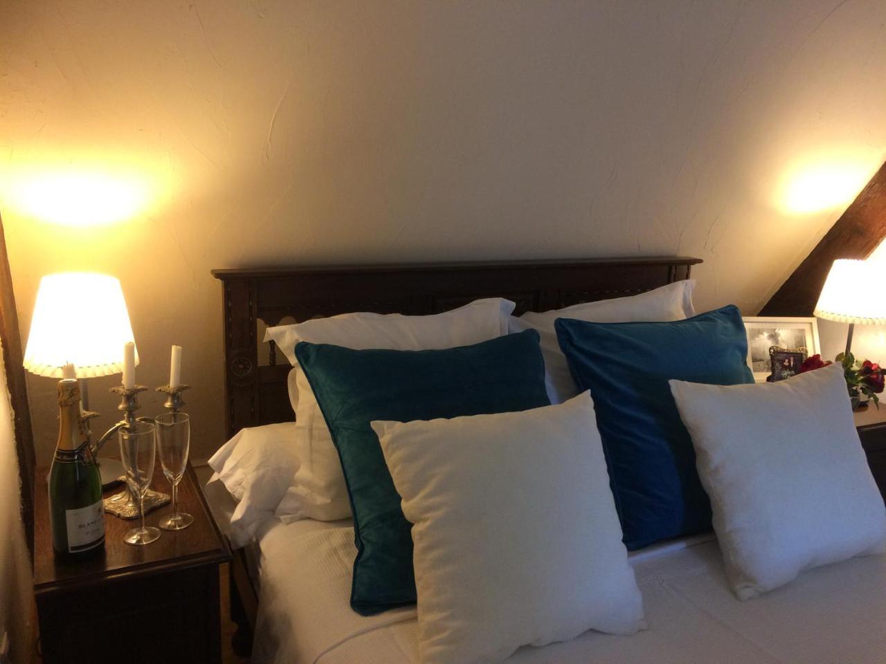Les Hauts Paturages Bed and Breakfast Ossun-ez-Angles Esterno foto