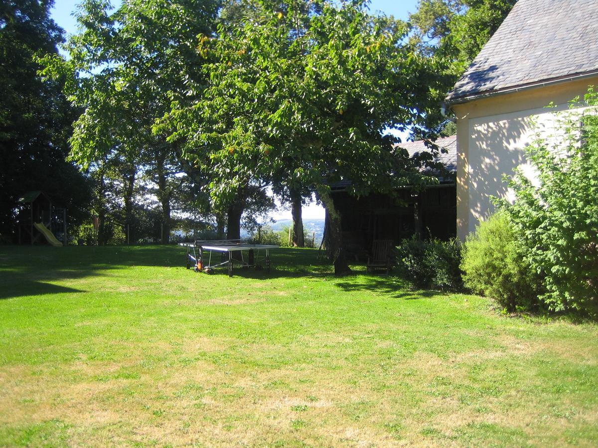 Les Hauts Paturages Bed and Breakfast Ossun-ez-Angles Esterno foto