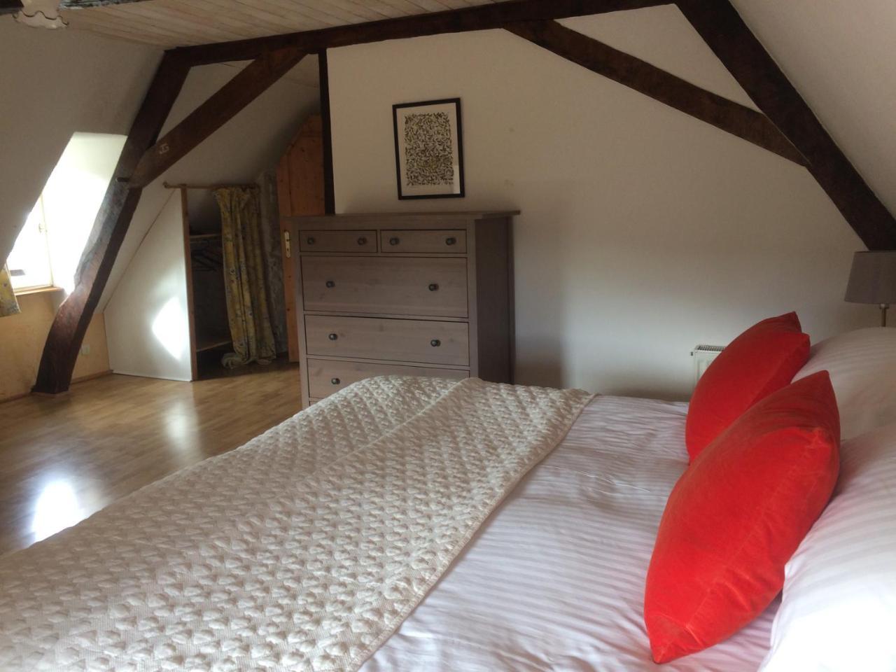 Les Hauts Paturages Bed and Breakfast Ossun-ez-Angles Esterno foto